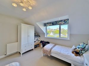 Photo 45- click for photo gallery